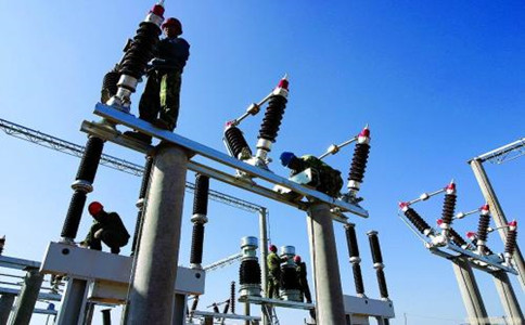 建筑資質(zhì)延期還需要技術(shù)人員證件嗎？企業(yè)申報要提供什么？