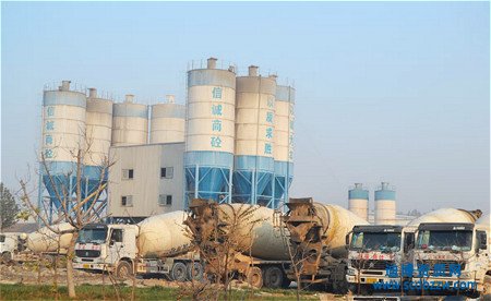 辦理混凝土資質要配備那些人員？