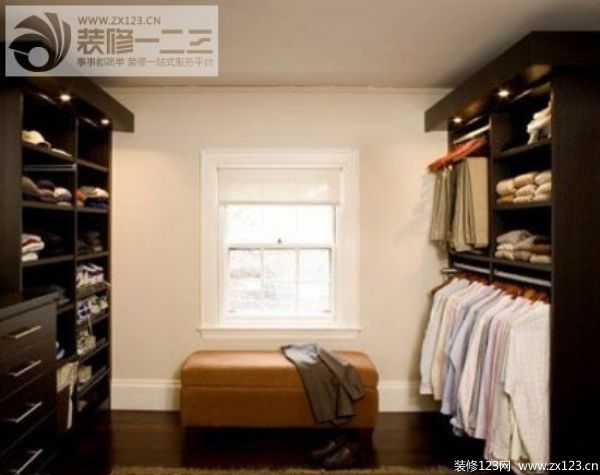 強大的收納功能 10個步入式衣帽間設計