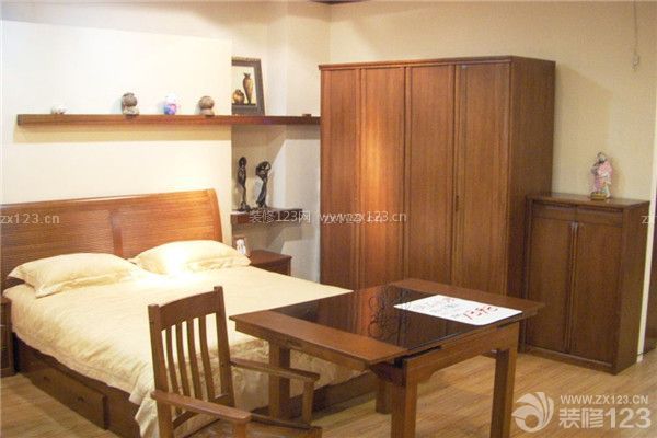 現代風格實木家具